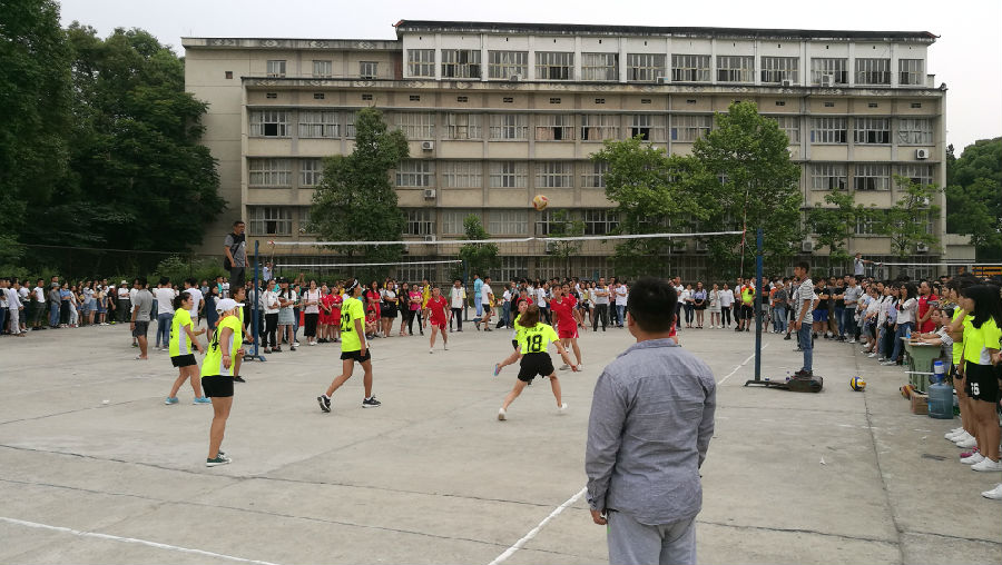 学院第十四届排球比赛圆满结束