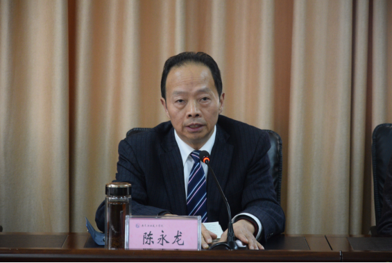 学院与南充市锐进机械制造有限公司<br/>签定合作共建生产性实训基地协议
