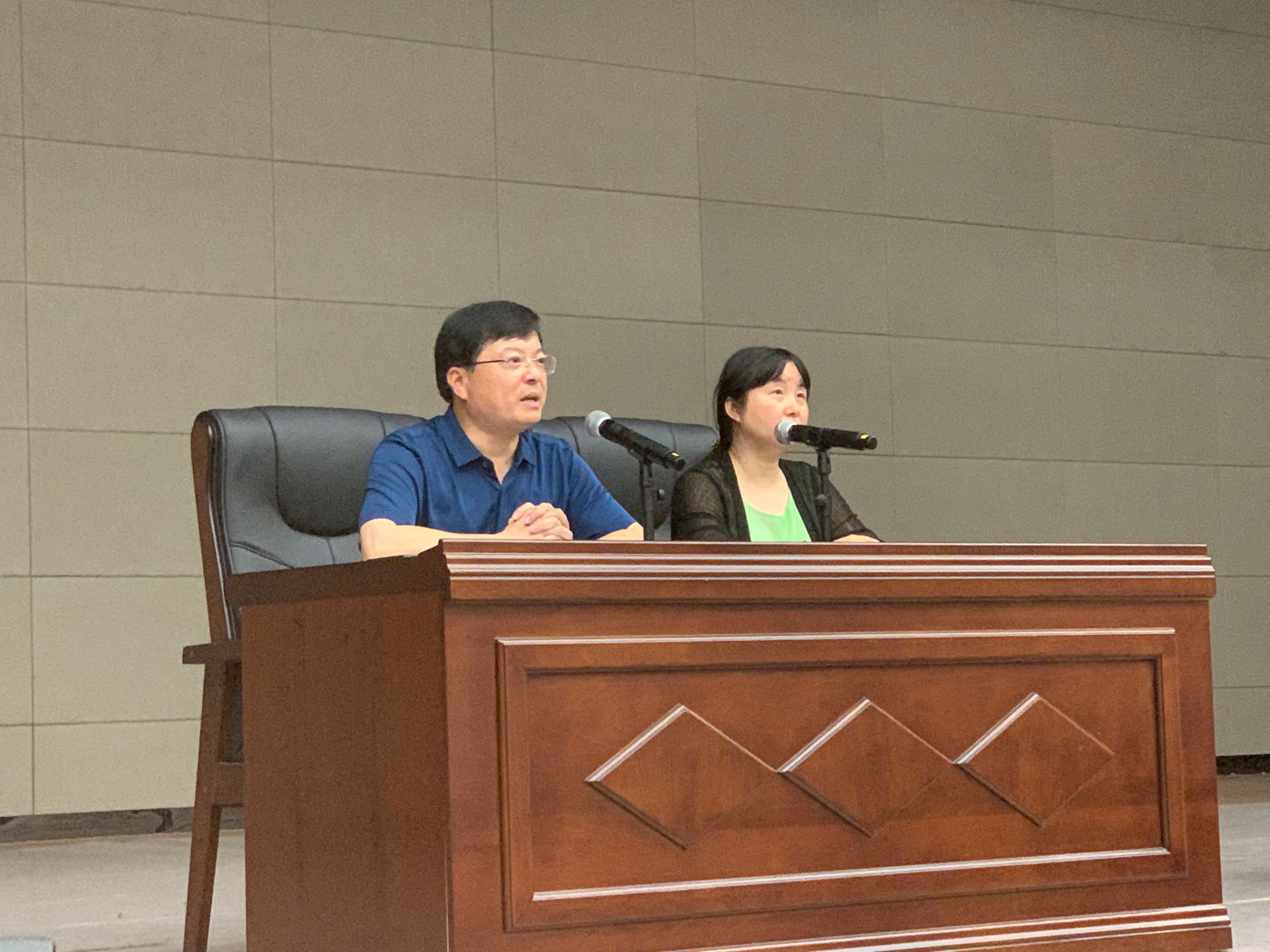 外语系召开2019级学生顶岗实习动员大会