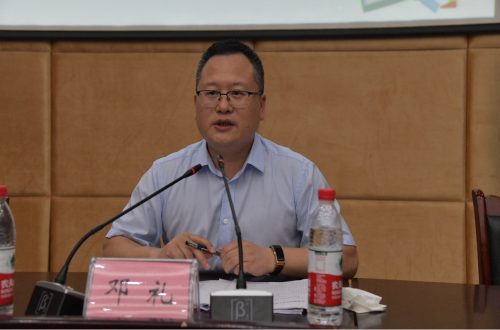 学院成功开展公共就业服务进校园活动
